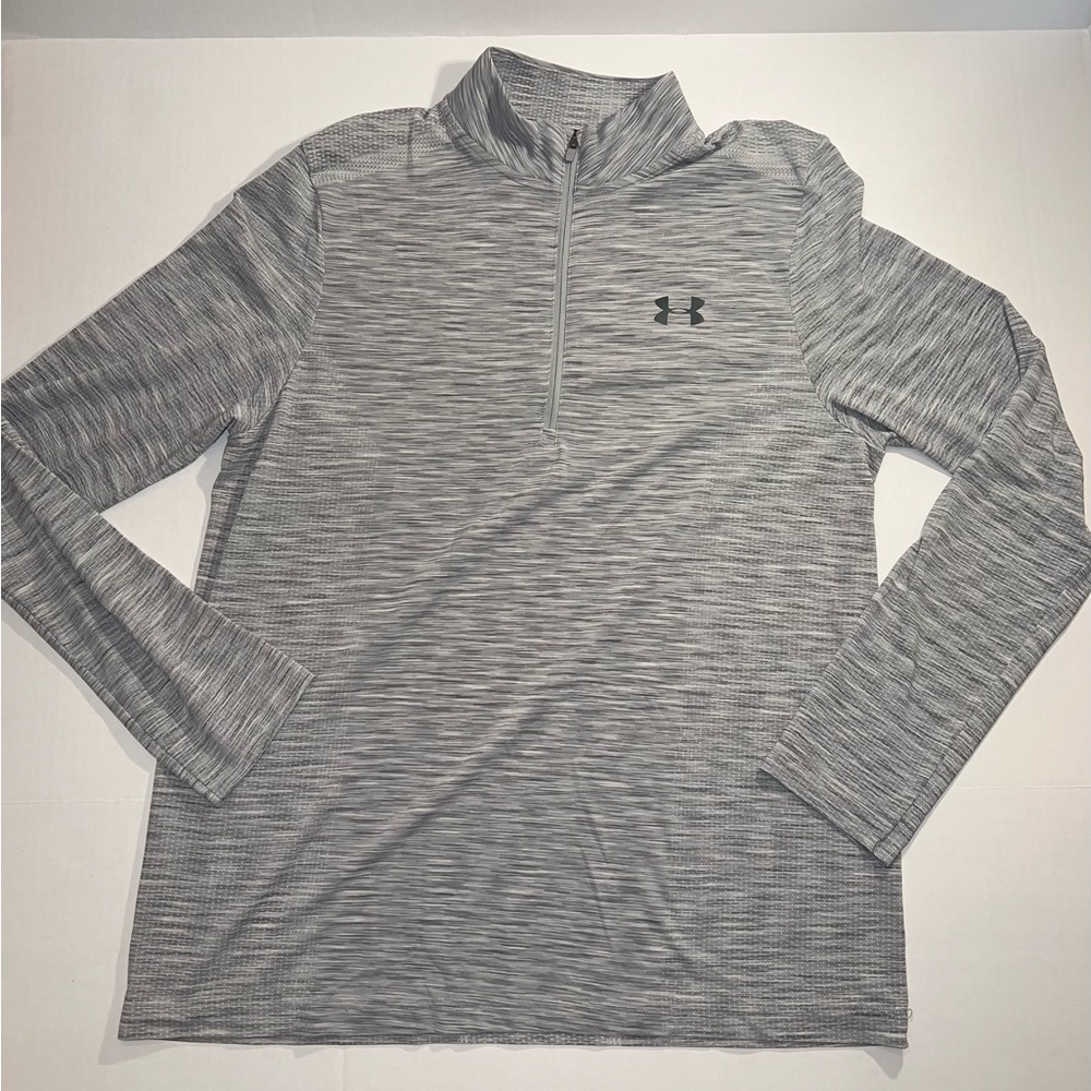Used Men’s size Large grey Under Armour brand fitted long sleeve